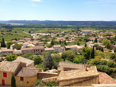 Châteauneuf-du-Pape : vignobles et patrimoine
