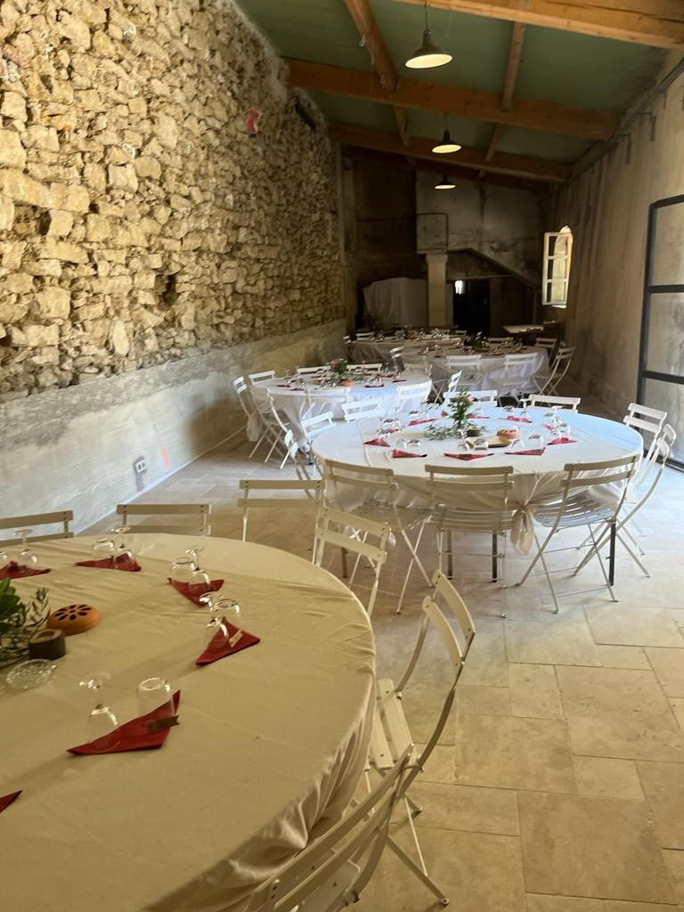 Votre mariage de rêve au cœur du Luberon • chai