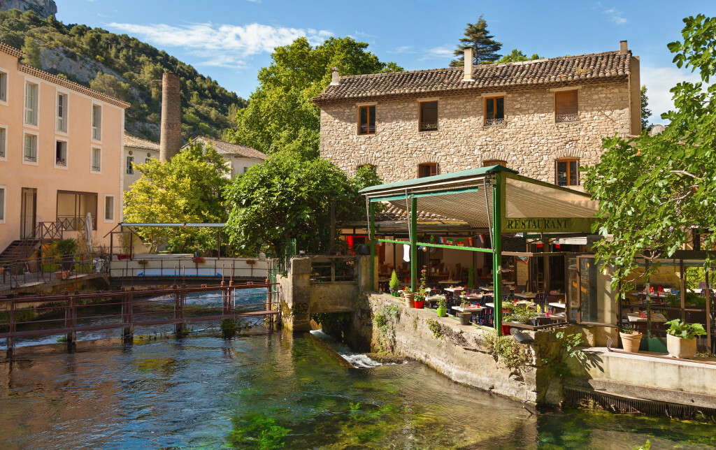 Fontaine de Vaucluse • Domaine Faverot
