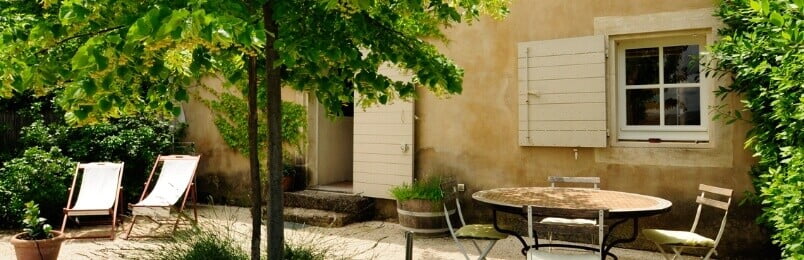 L'amandier &bull; gite amandier terrasse