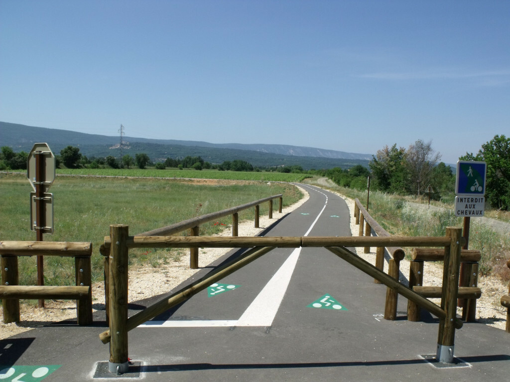 A pied, à cheval, à vélo... &bull; velo route